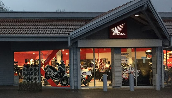 motorcycle rental Bacher Motos