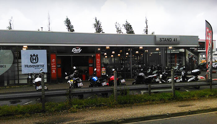 motorcycle rental Stand 41