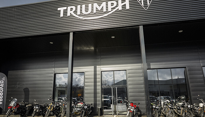 motorcycle rental Triumph Rouen