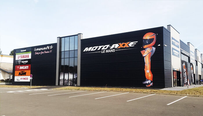 location moto Le Mans Array