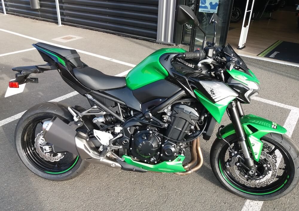 location moto Le Mans Kawasaki Z 650 1