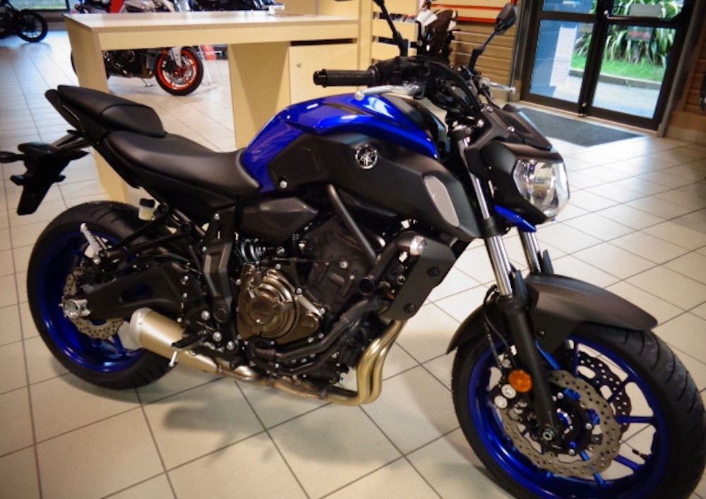 location moto lorient yamaha mt07 1