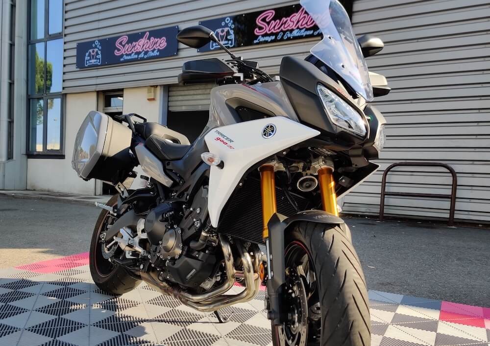 location scooter Aix-en-Provence yamaha tmax 2