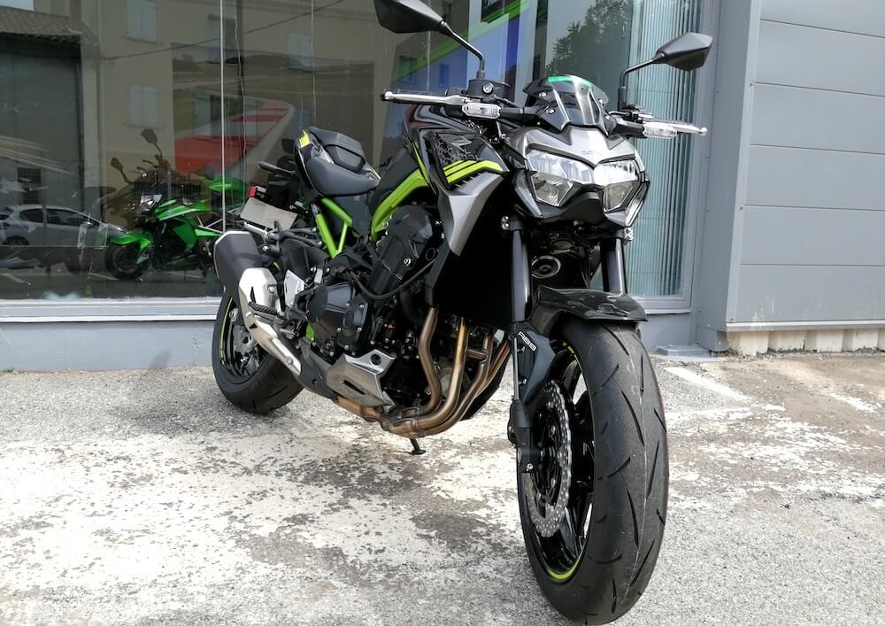 Location moto Laval Kawasaki Z900 2
