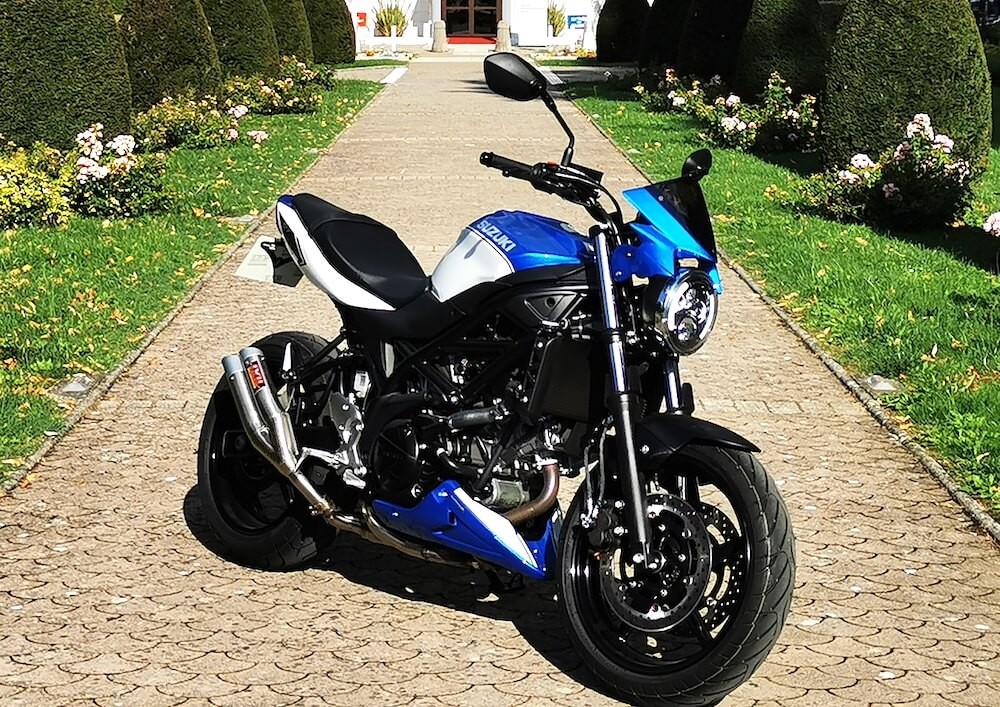 Location moto Pau KTM 790 Duke L 1