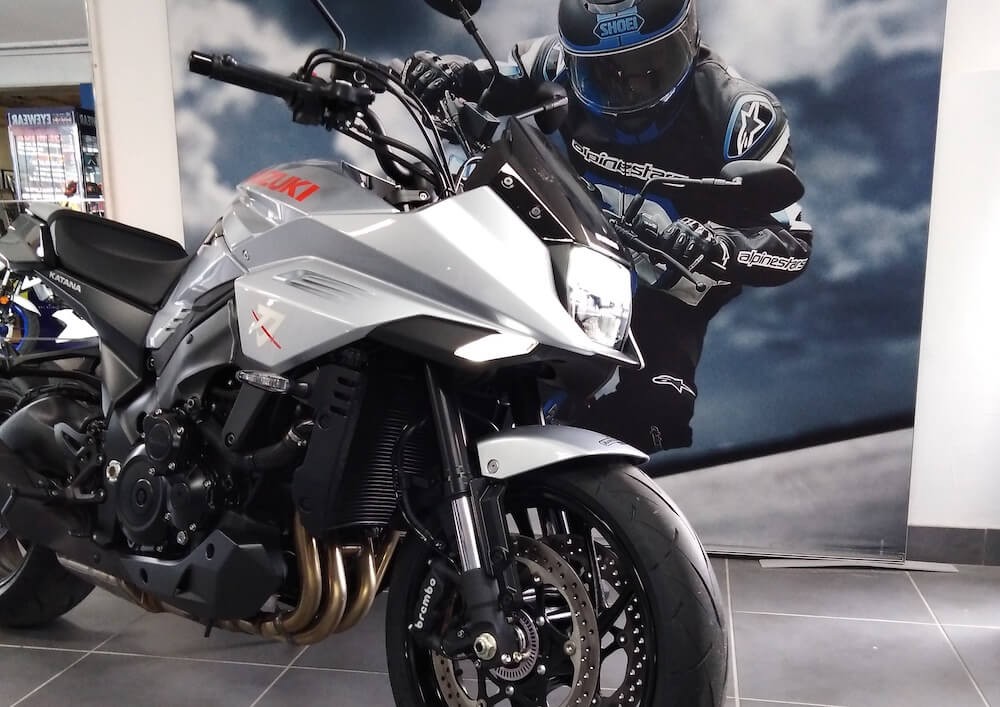 location moto Manosque Suzuki 1000 Katana 2