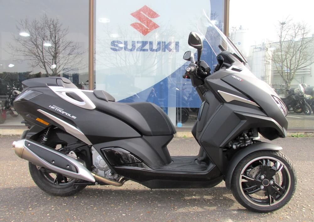 location scooter Blois Peugeot Metropolis 400 12252