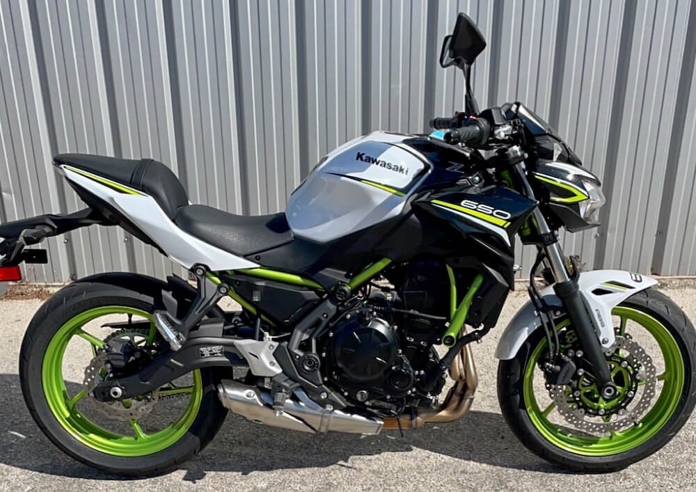 Location moto Annecy Kawasaki 1000 Versys 4