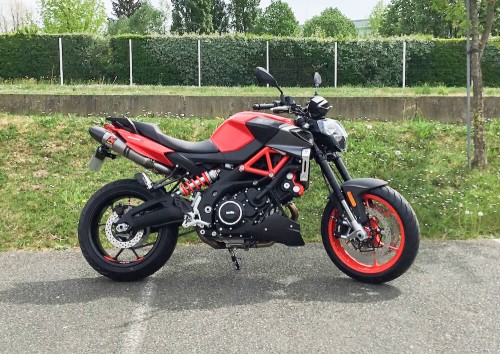 Location moto Mayenne Aprilia Shiver 900 2