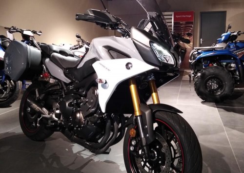 location moto Manosque Yamaha MT09 TRACER 1