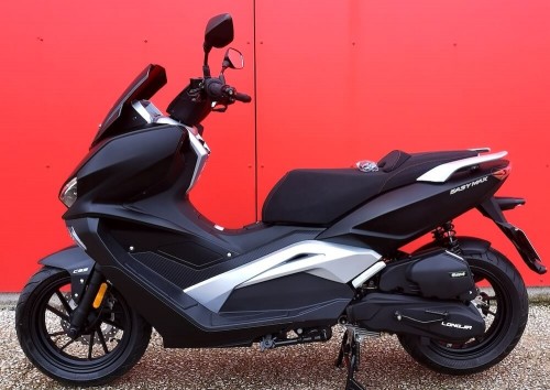 location moto Saint-Maximin Honda CB 500 X 8469