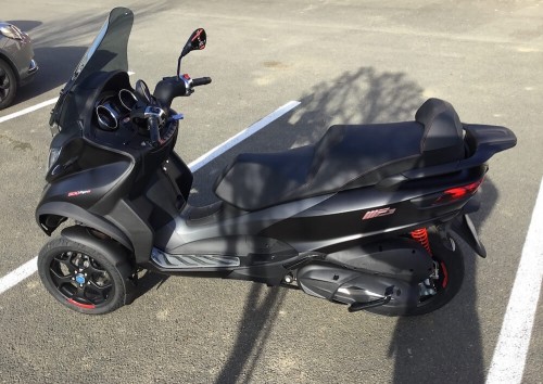 location scooter Mayenne (ville) Piaggio MP3 500 HPE 12968