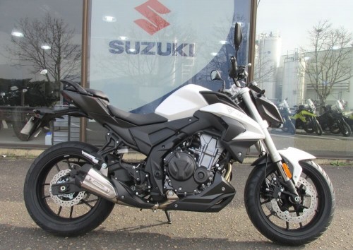 location moto Blois voge 500 R 12299