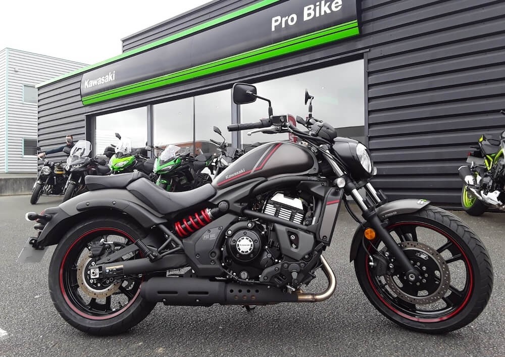 Location moto Laval Yamaha MT07 1