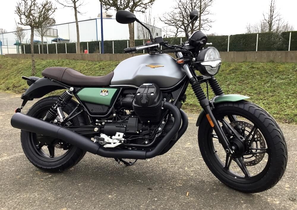 Location moto Mayenne Suzuki Vstrom 1