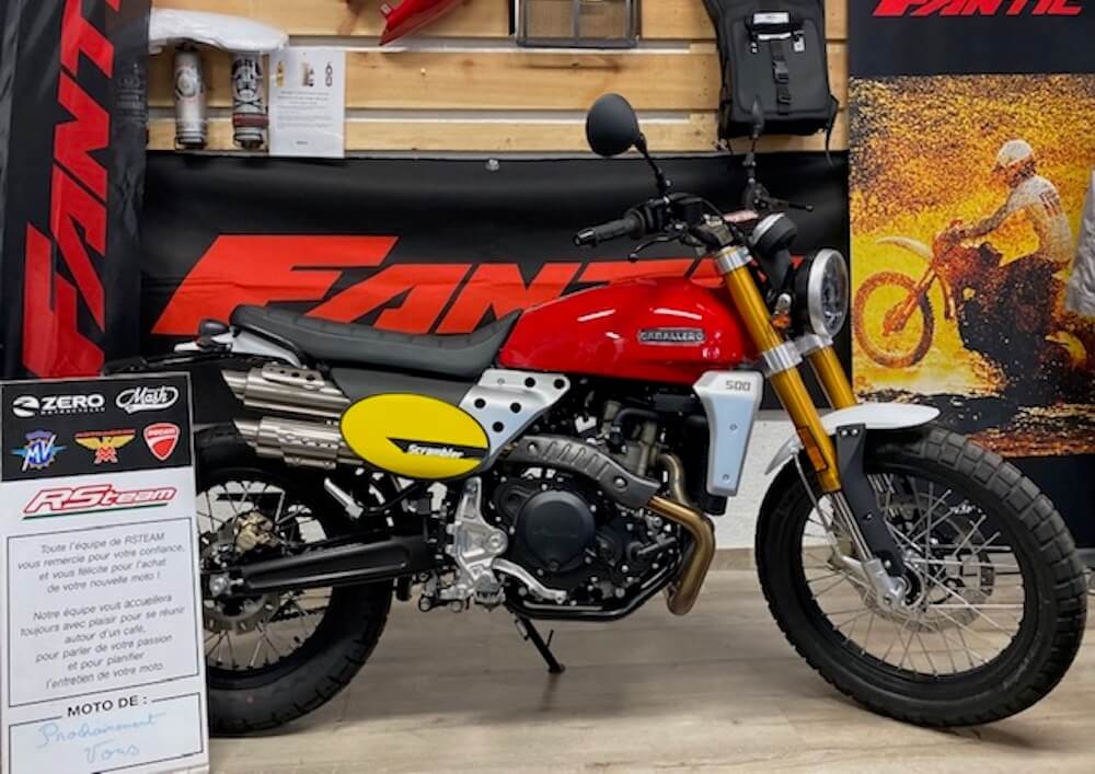 location moto metz honda 500 cbr