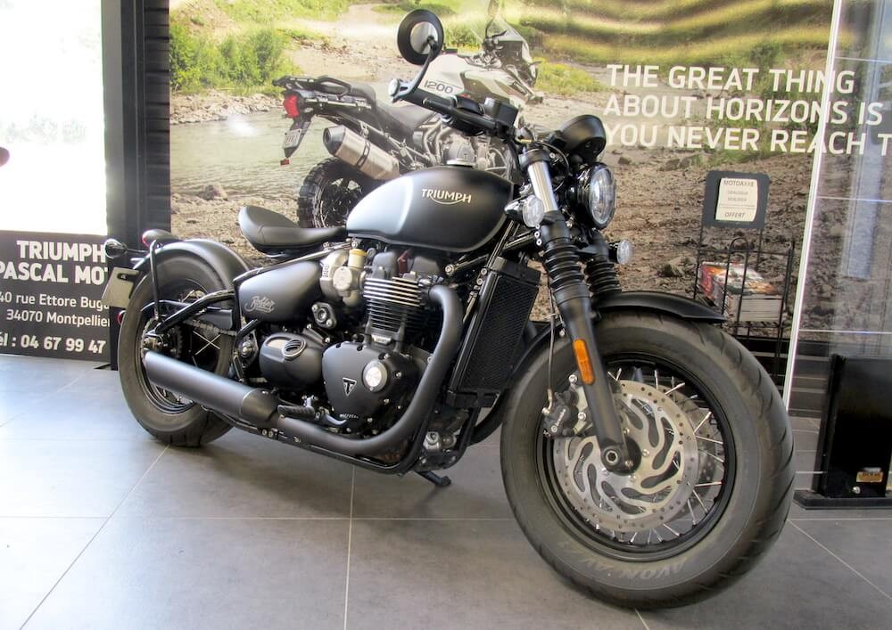 Location moto Saint-Lô Triumph Bonneville 1