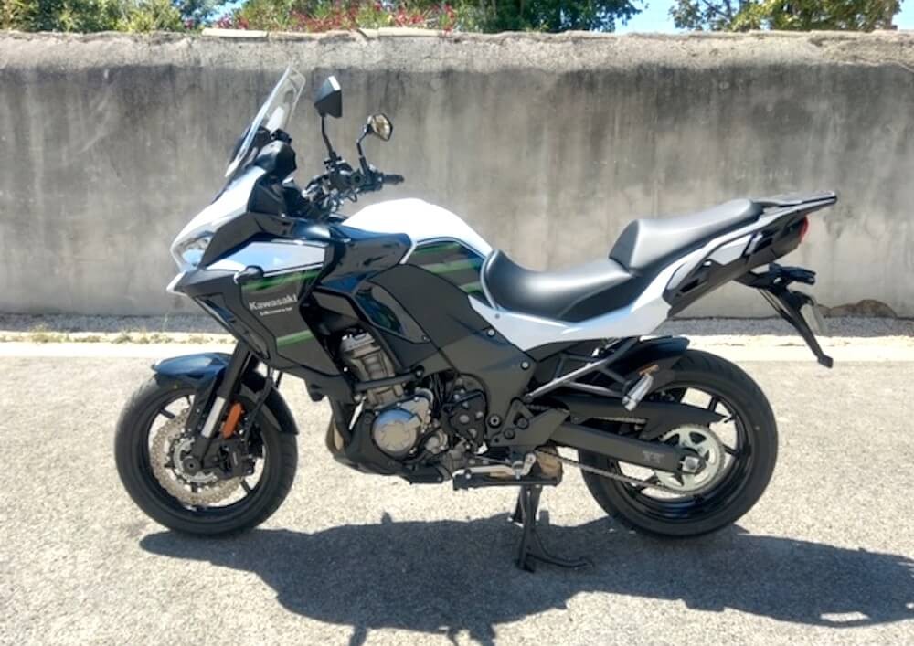Location moto Laval Yamaha MT07 1