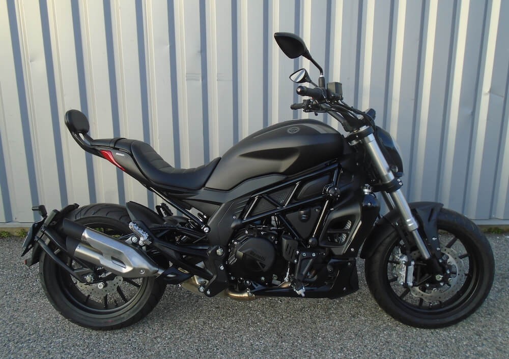 location moto electrique Valence Zero Motorcycles S (Streetfighter) 1