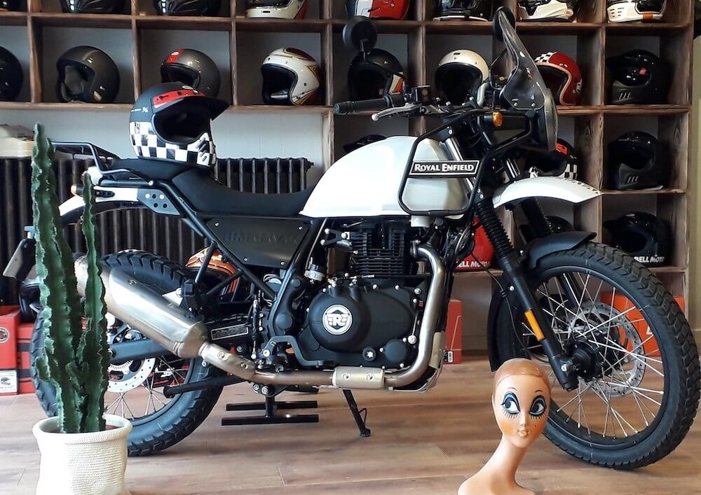 Location moto Saint-Lô Triumph Bonneville 1