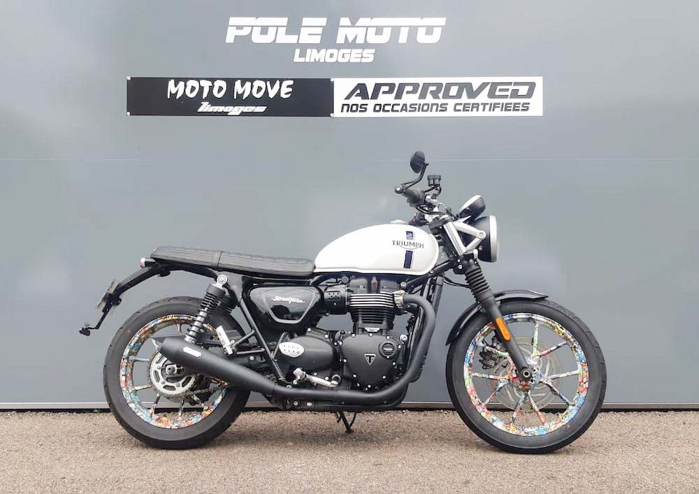 Location moto Laval Yamaha MT07 1