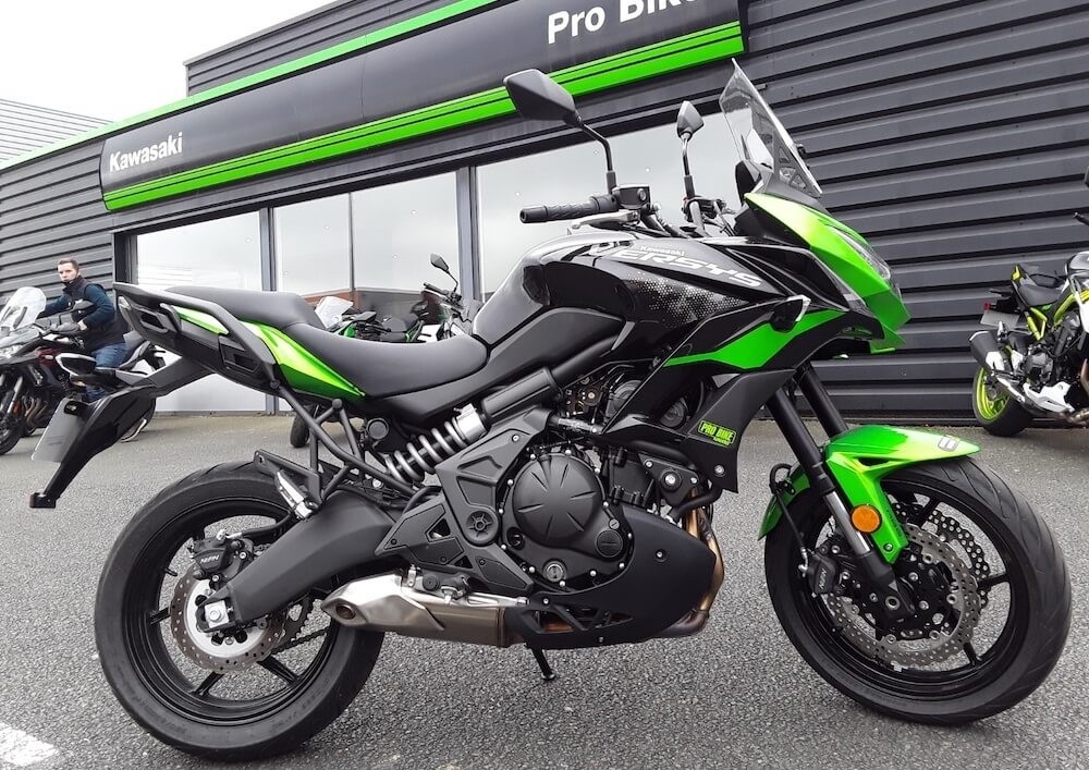 Location moto Laval Yamaha MT07 1