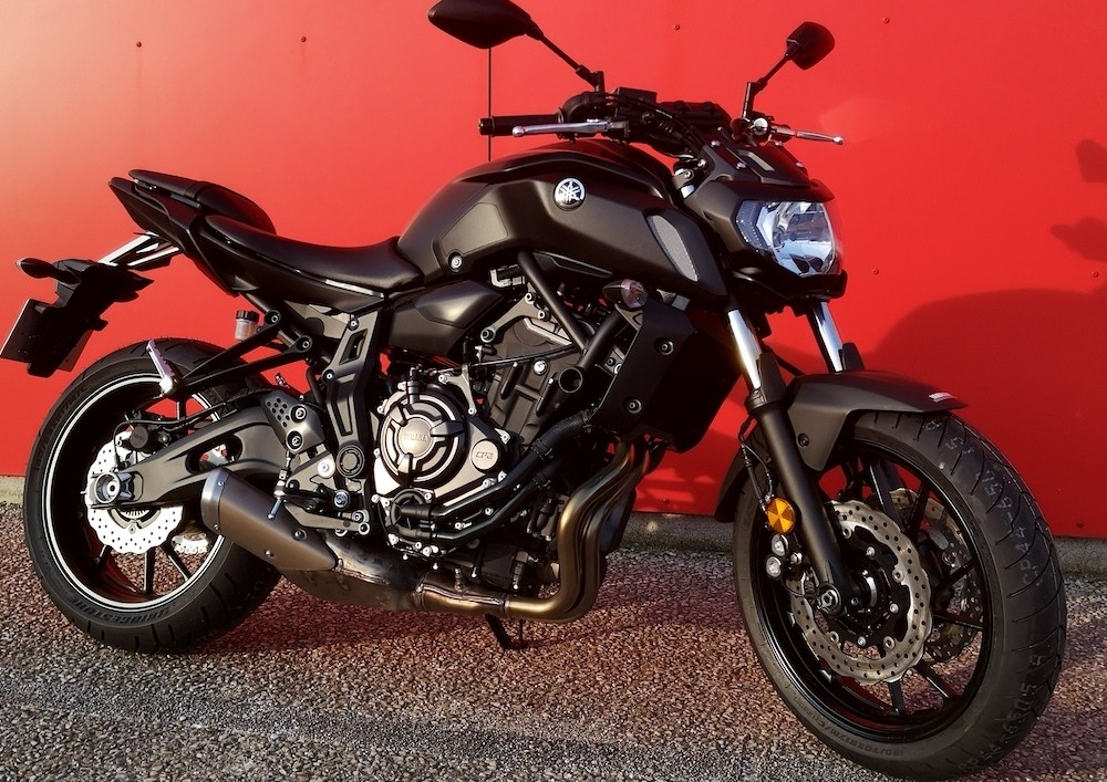 Location moto Saint-Lô Triumph Bonneville 1