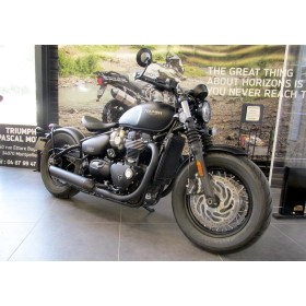 motorcycle rental Triumph Bonneville 1200 Bobber Black