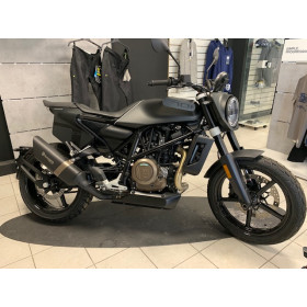 motorcycle rental Husqvarna Svartpilen 701