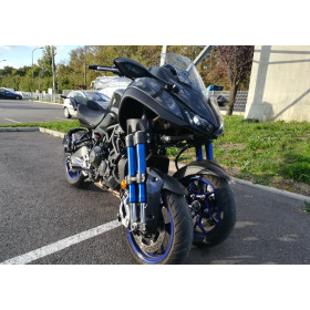 motorcycle rental Yamaha Niken 900