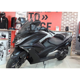 motorcycle rental Kymco AK 550