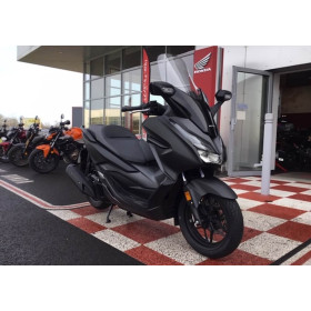 motorcycle rental Honda Forza 125