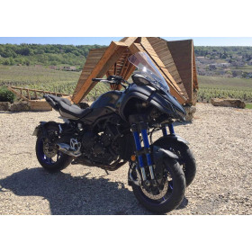 motorcycle rental Yamaha Niken 900 GT
