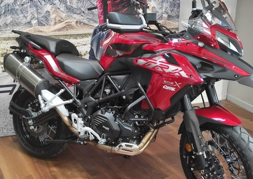 location moto metz honda 500 cbr