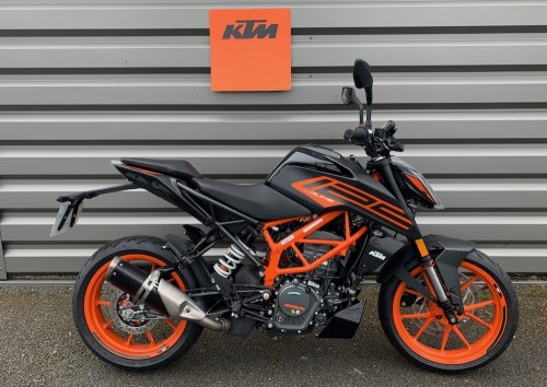 Location moto Laval Yamaha MT07 1