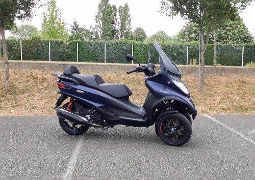 Location moto Mayenne Suzuki Vstrom 1