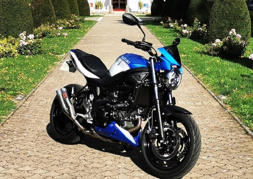 Location moto Laval Ducati 400 Scrambler 1