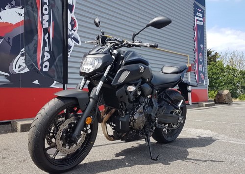 location moto saint-brieuc Yamaha MT07 3