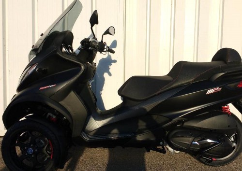 Location scooter Le Mans PIAGGIO 125 XEVO 1