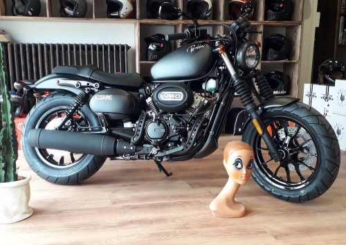 Location moto Saint-Lô Triumph Bonneville 1