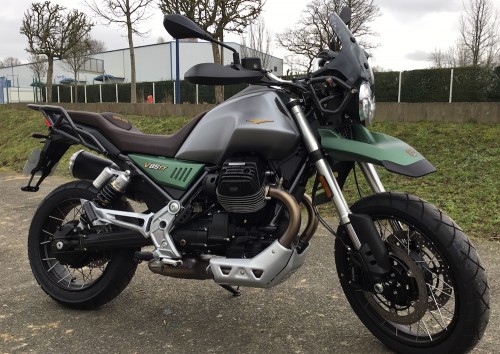Location moto Mayenne Suzuki Vstrom 1